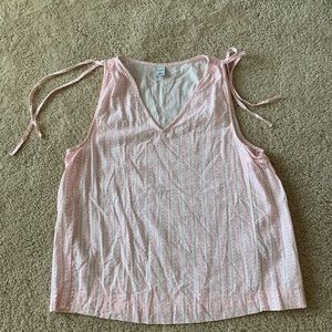 Old Navy tank top